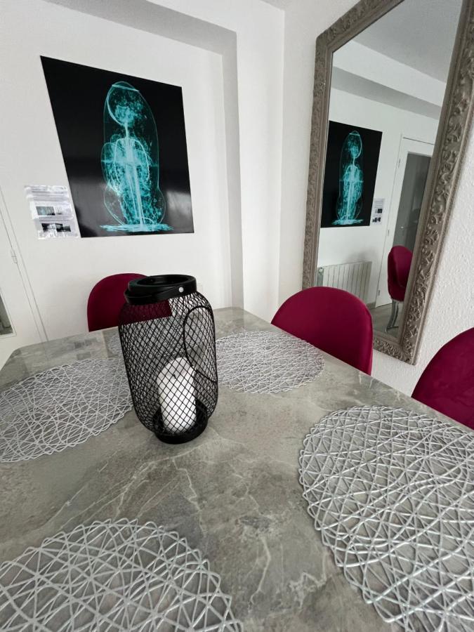 Le Cannois, Appartement De Star 3 Chambres Mulhouse Eksteriør bilde