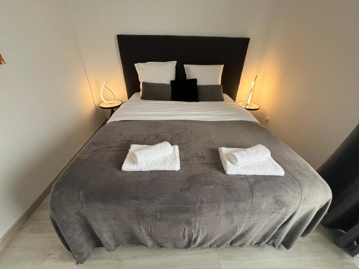 Le Cannois, Appartement De Star 3 Chambres Mulhouse Eksteriør bilde